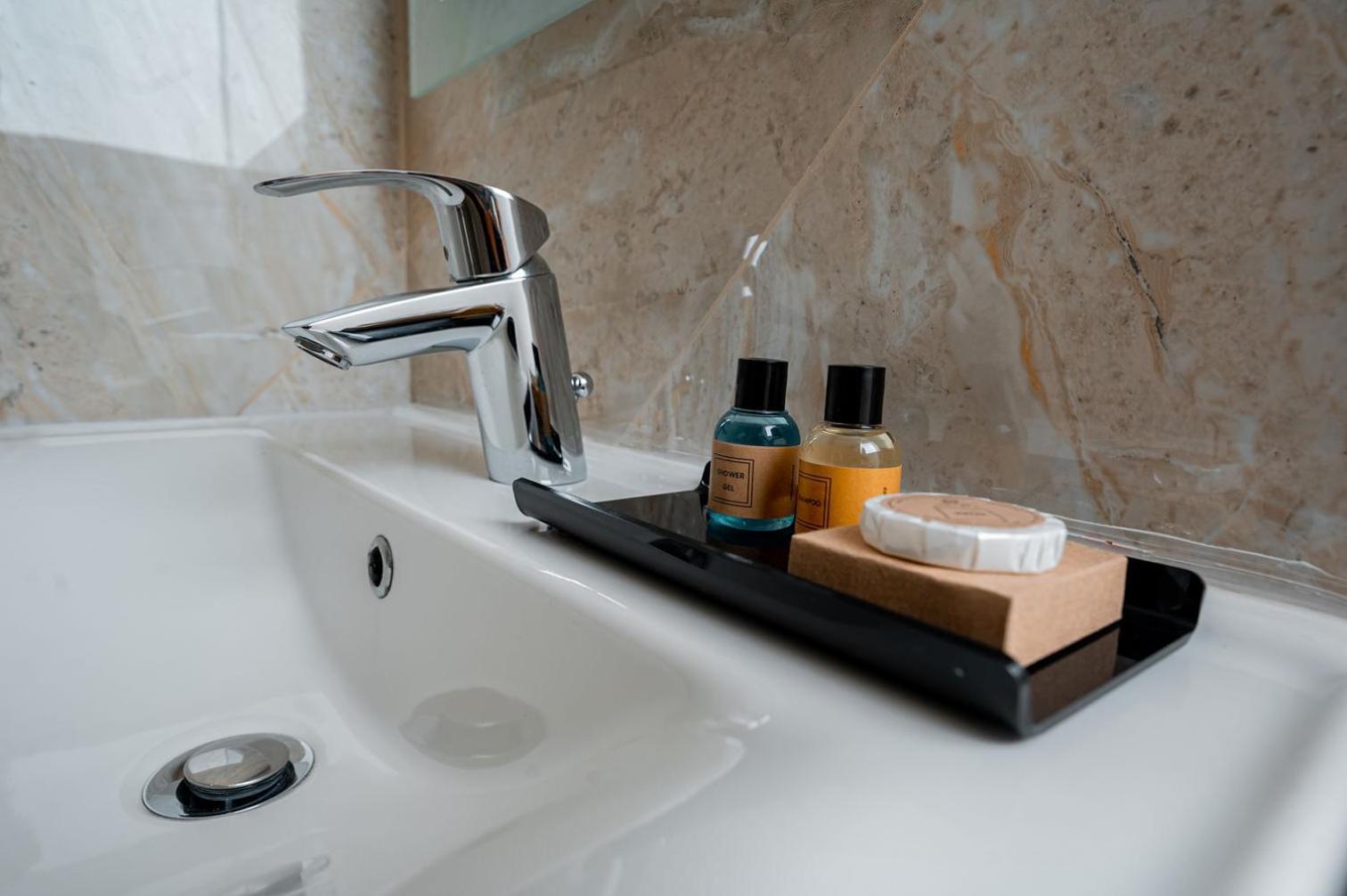 The Willows Penthouses With Jacuzzi Ghajn il-Kbira  المظهر الخارجي الصورة